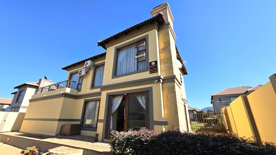 3 Bedroom Property for Sale in Melodie North West